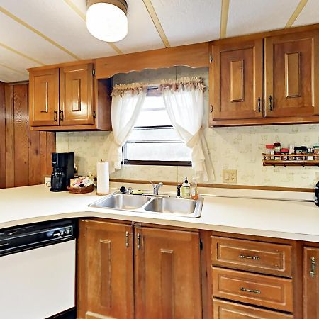 Serenity Views Bungalow - Close To City And Parkway! Villa Weaverville Esterno foto