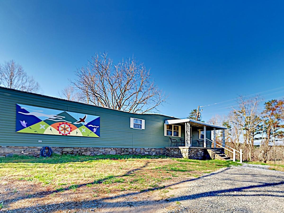 Serenity Views Bungalow - Close To City And Parkway! Villa Weaverville Esterno foto
