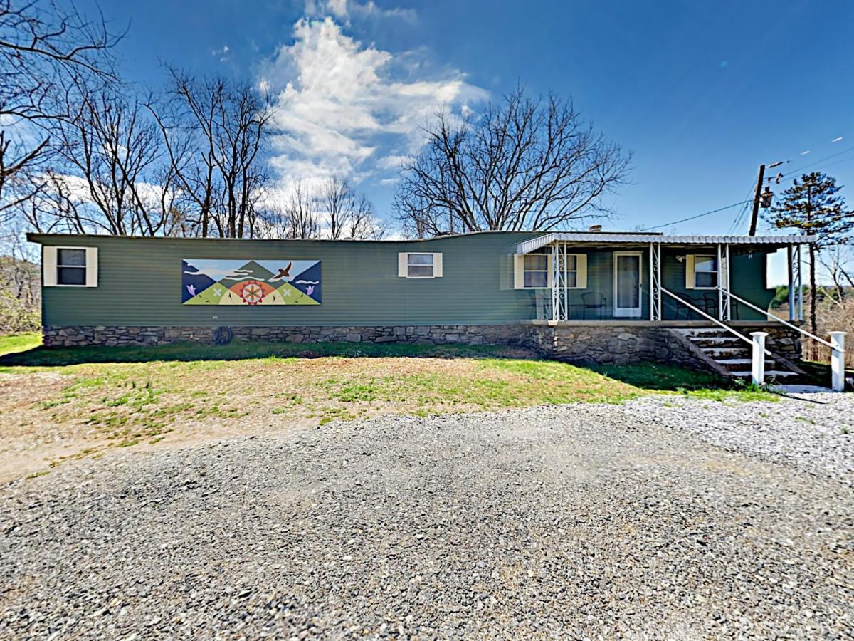 Serenity Views Bungalow - Close To City And Parkway! Villa Weaverville Esterno foto